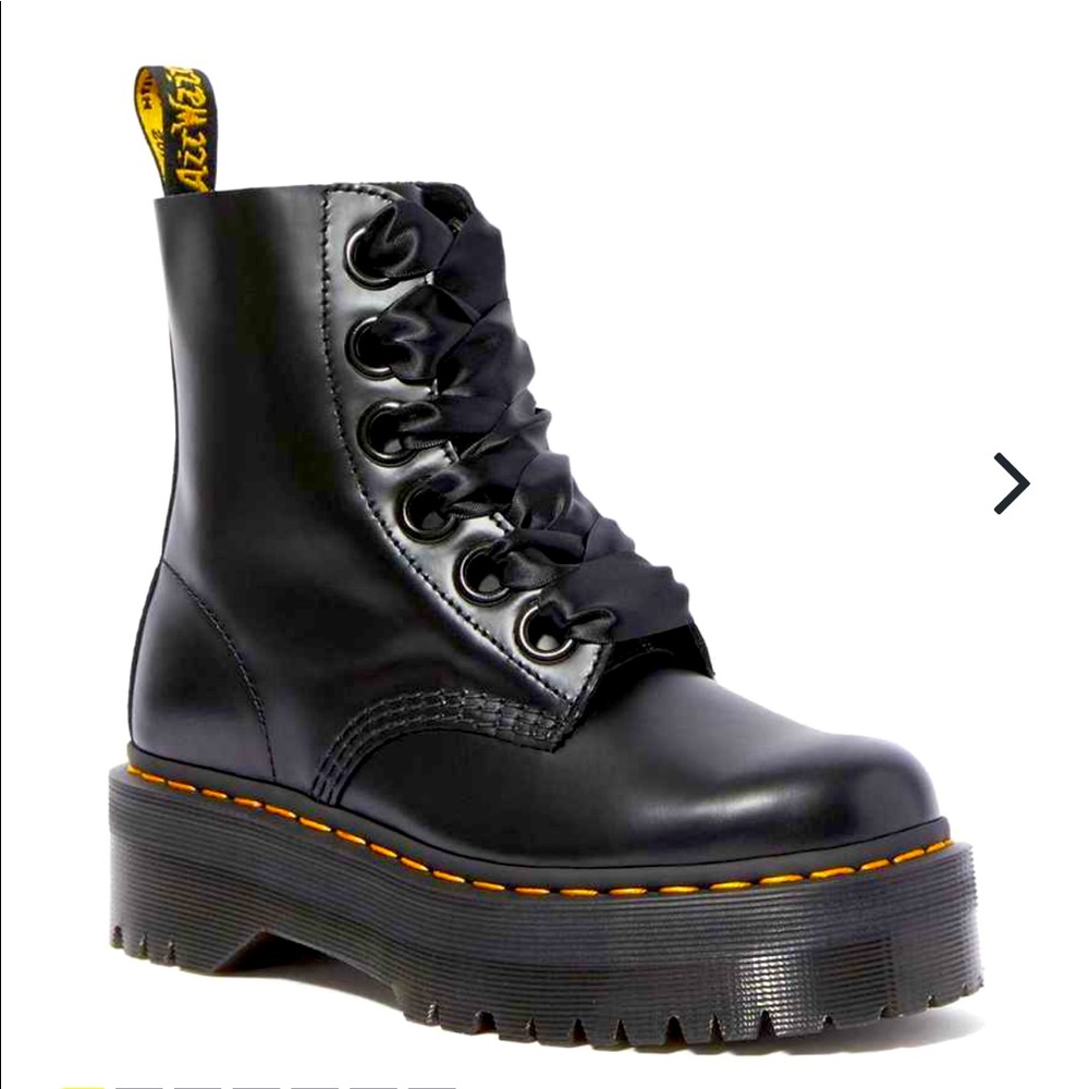 Brand New Doc Marten Molly Platforms Size US 6